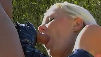 Vintage Threesome Fmm With Teen 18+ Blonde Outdoor Sex