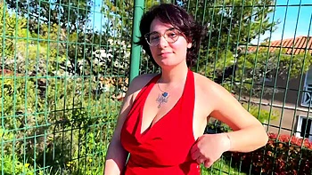 Oletsha, 26, mistress of a hotel in Nancy! - Jacquie et Michel TV