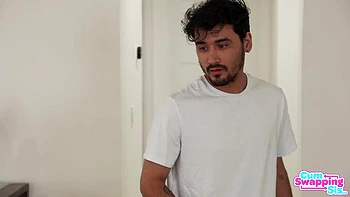 Maya Woulfe And Chloe Temple - Passionate And Sexy Threesome Fuck