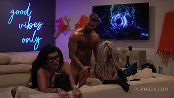 Part 2 - Foursome With Greek Savage, Toochie Kash & Porschi