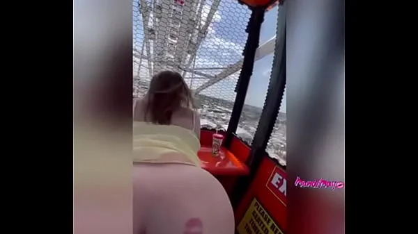 Slut get fucks in public on the Ferris wheel
