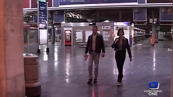 Orgie sensuelle pour fêter les retrouvailles