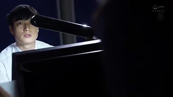 HKKNZQSUUDUDKGSIRL42JUR516