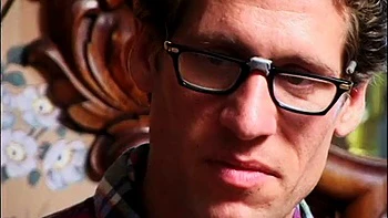 Teen brunette fucked in the bathroom