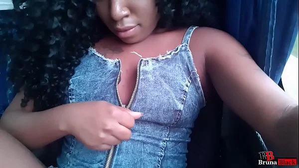 Estava brincando no ônibus de viagem - Bruna Black