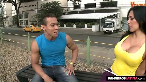 Gorgeous Girl found on the streets of Brazil