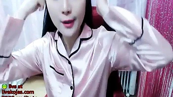 Tiny korean camgirl fucks her nice pussy: Big Tits, Amateur  Babe Porn