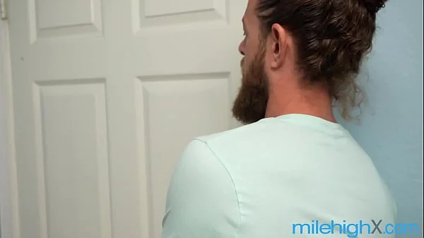 Creampie Virgin Gets It From Boyfriend- Alyx star