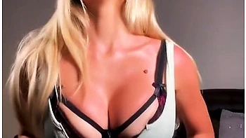 Jasmine Sinclair In Mistress Monday Look But Dont Touch