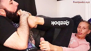 Cute Teen 18+ Girl Enjoys Foot Fetish