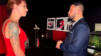 Reyna, 20, goes wild! - Jacquie et Michel TV