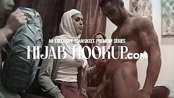 Jasmine Summers Taught To Suck Cock Properly By Her Stepbro by Family Strokes: Porn