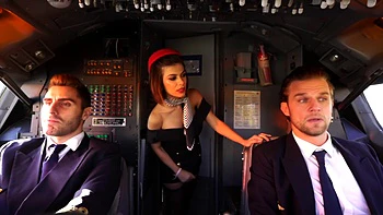 Betty, 26 years old, makes her way to the hardcore... - Jacquie et Michel TV