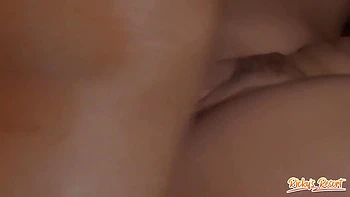 The Best Resort For Vacations - Willow Ryder Italian