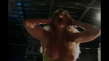 Vintage Lesbian Show: Two Amateur Babes Share Dildo & Eat Pussy