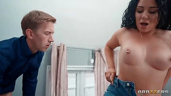 Lola Bratzs Sneaky Fuck With Danny Ds Big Fat Cock