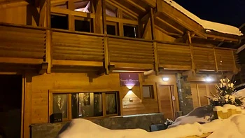 Sophia’s infidelity finally rewarded! - Jacquie et Michel TV