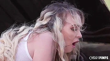 Lilly Bell And Zac Wild In So Hot And Missionary Porn