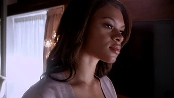 Ebony babe Halle Hayes gets her tight pussy railed by Manuel Ferrara