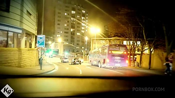 Latina Whore Catches The Attention Of A Horny Punter