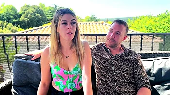 Gwendoline finally satisfies her fantasy - Jacquie et Michel TV