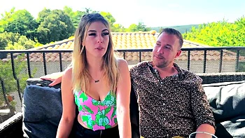 Gwendoline finally satisfies her fantasy - Jacquie et Michel TV