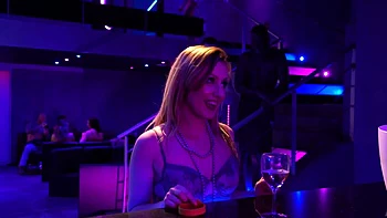 Bordier traps his co-pilot Jacobs - Jacquie et Michel TV