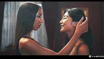 Vampired Smut - Lia Lin And Bunny Brownie