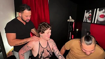 It's even... and especially double with Gigi! - Jacquie et Michel TV