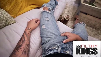 Makes Her Hot Stepsis Suck His Cock - Ray Victory, Queenie Sateen And Victor Ray