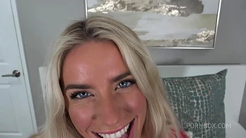 Young Blonde Babe Dakota Lyn Is Such A Fun Fuck