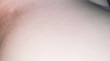 Hermosa Culona Frota Su Cono En La Cara De Su Novio. Lamida De Cono With Little Biki