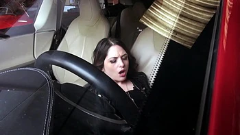 Béatrice, shy young woman! - Jacquie et Michel TV