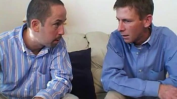 Hot babe in amazing threesome