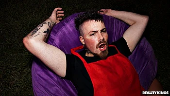 Festival Girl Gets Freaky