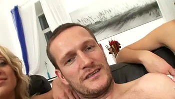 Jennifer, Isabelle Wants To Fuck Cool  Friend: Blowjob, Doggy  Cowgirl Porn