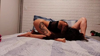 I Shared The Bed With My Friend