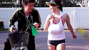 Jogging Mrs. 3 Hitomi - Hitomi ( )