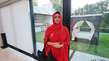 Tattooed latina slut Sophia Leone gets her pussy railed in pov style