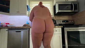 Jesse Switch dish washing video