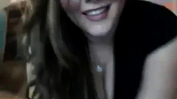 Chubby Chick Teasing Her Body: Amateur, Fansly  Solo Porn