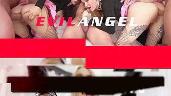 Squirting Hotties Double Anal & Double Vag Gangbang