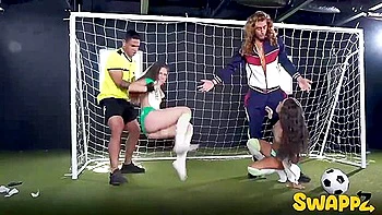 Sex Hungry And At Natural Tits Sex - Von Doom, Juniper Ren And Freya Von Doom