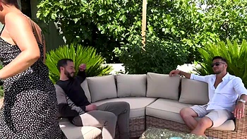 Alice participates in her first hard gang bang! - Jacquie et Michel TV