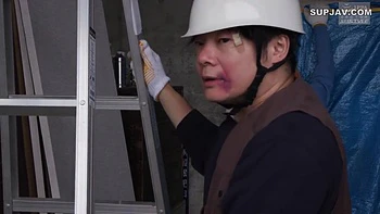 I Let Someone Else Hold My Wife. 9.humiliating Living With Manual Laborers Deep In The Mountains - An Komatsu