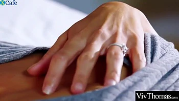 E True! She Fucked Her Therapist