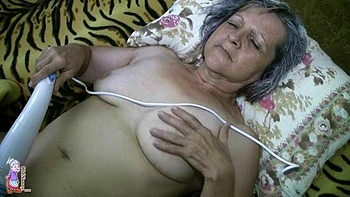 Granny pussy: Blowjob, Missonary  Licking Porn