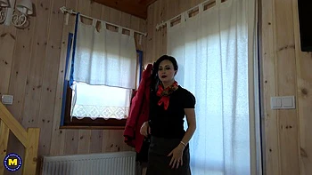 Voyeuristic Wanilianna Masturbates Herself After Going Outside for a Walk