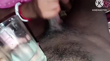 Desi Bhabhi Ne Daru Peete Peete Chudai Ki