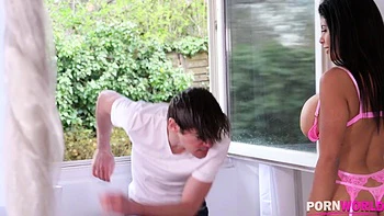 Cuck Boyfriend Interrupts Sheila Ortega Fucking the Gardener GP1911